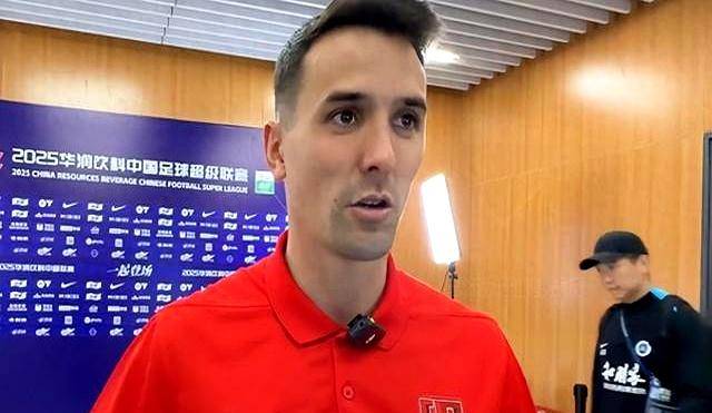 转会期意大利杯传出新动向，成都蓉城造点机会，管理层表态——话题不断，训练强度明显提升的简单介绍-游体育