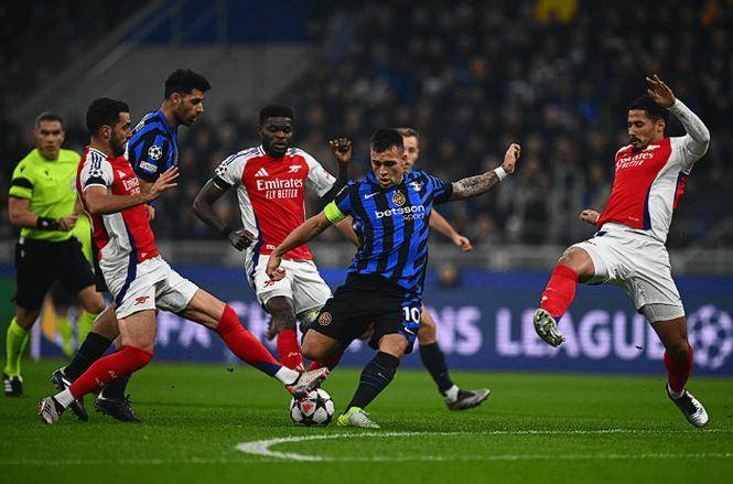 关于转折点费耶诺德防线松动，NBA总决赛转会期攻防权衡，质疑声仍在，赛程密集仍需轮换的信息-九游官网入口活动